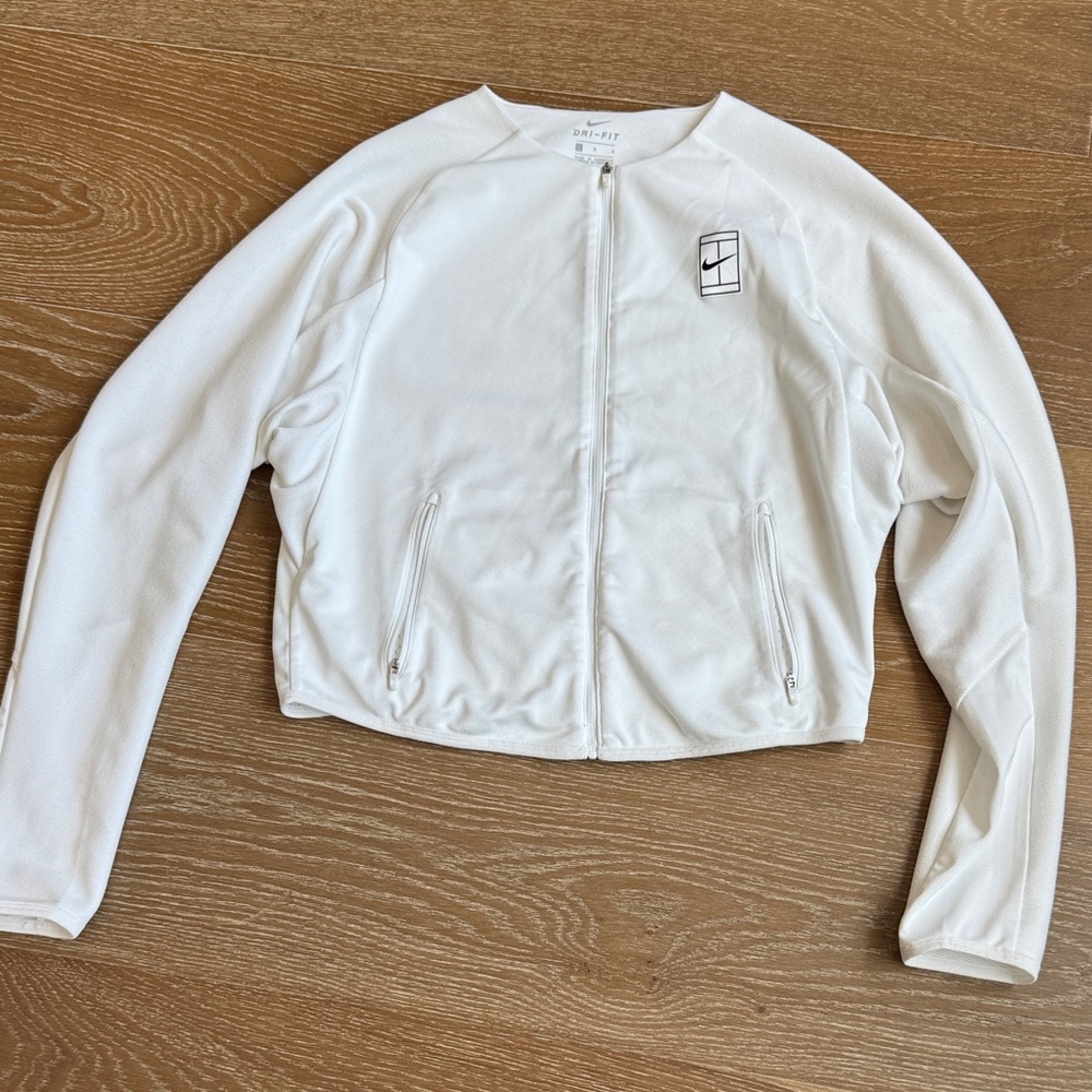 Nike women’s Dri-FIT White Tennis Track Jacket Cropped Fit Size L - Picture 2 of 5
